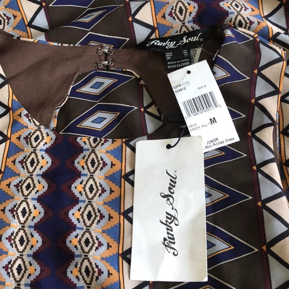 New Mini Printed Sleeveless Dress - Picture 3 of 4